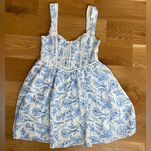 For love and lemons dress